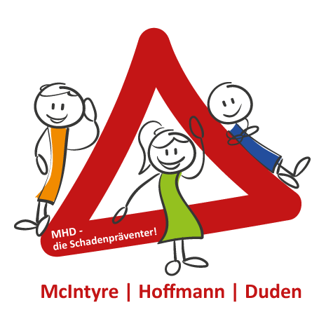 drei Menschlein in und neben einerm roten Dreieck mit Spitze nach oben, darunter stehen drei Namen McIntyre Hoffmann und Dudene